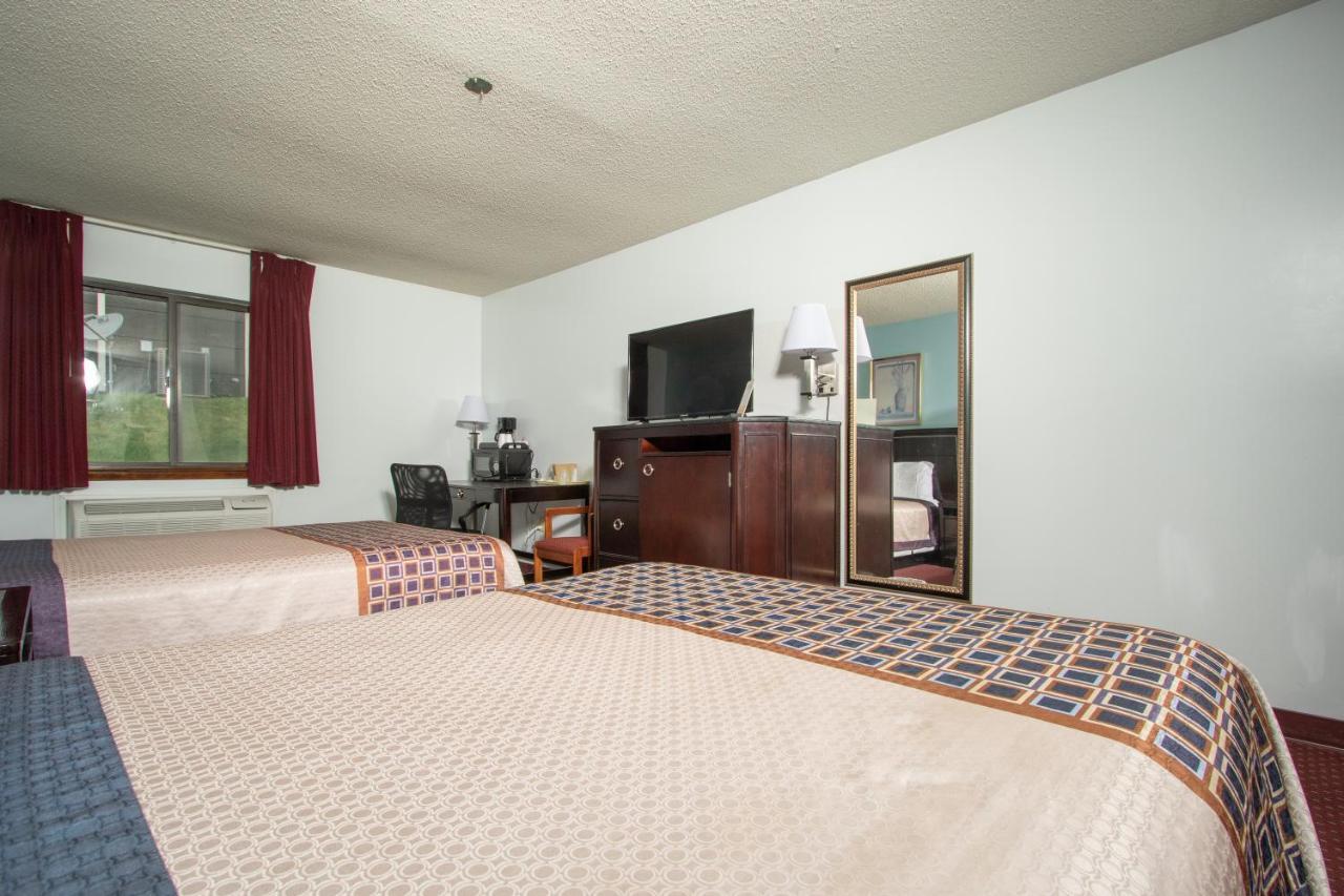 Hotel Eastbrook 2*